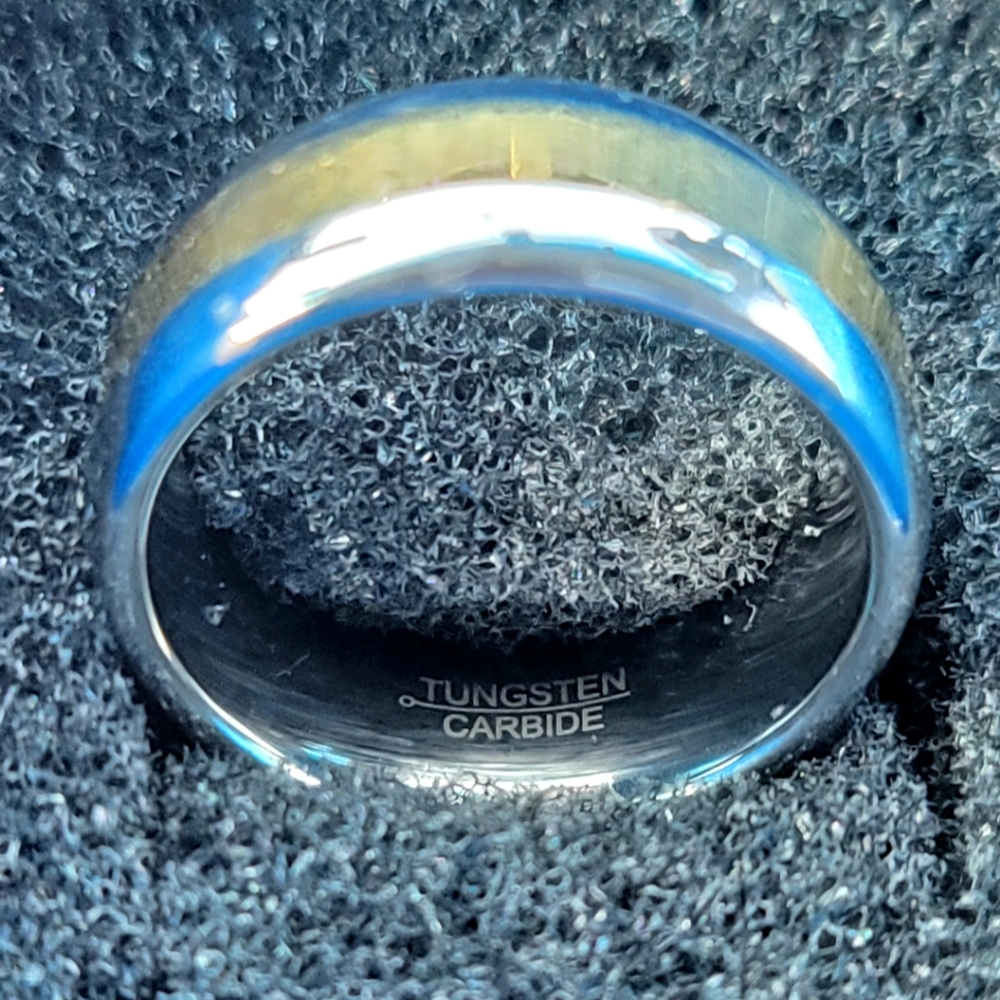 Men's size 7 Titanium Tungsten Ring